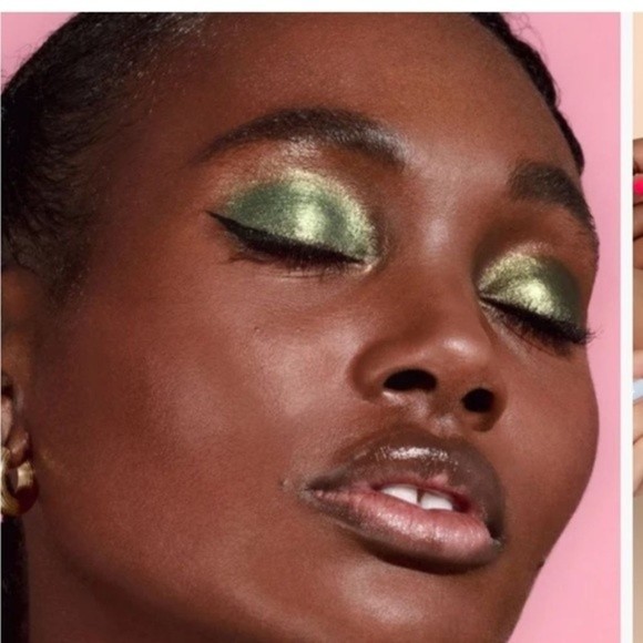 CIATE LONDON Olive 9 Piece Eyeshadow Palette NEW IN BOX - Picture 2 of 6